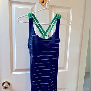 Lululemon athletica workout top